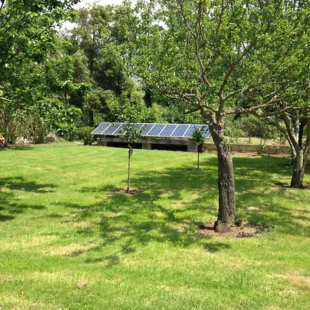 Vakantiehuis Ecological House With Solar Electricity