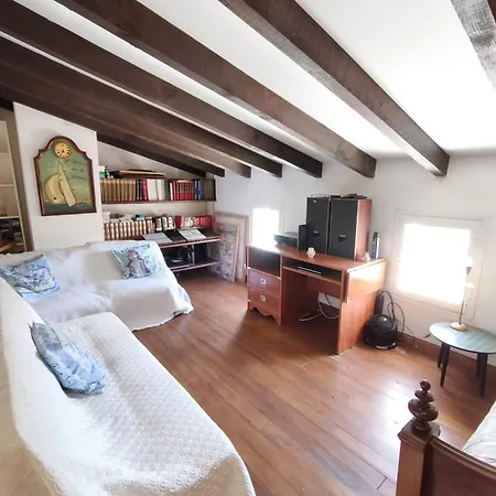 度假居 Ecological House With Solar Electricity *