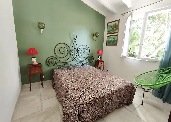 Nyaraló Ecological House With Solar Electricity Ajaccio